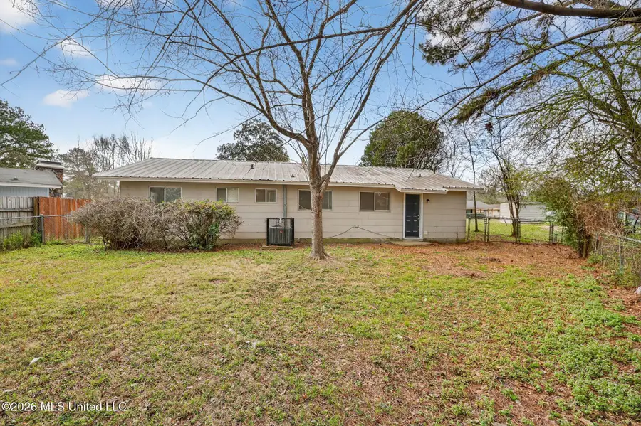 117 James Monroe Place, Jackson, MS 39213 - #3