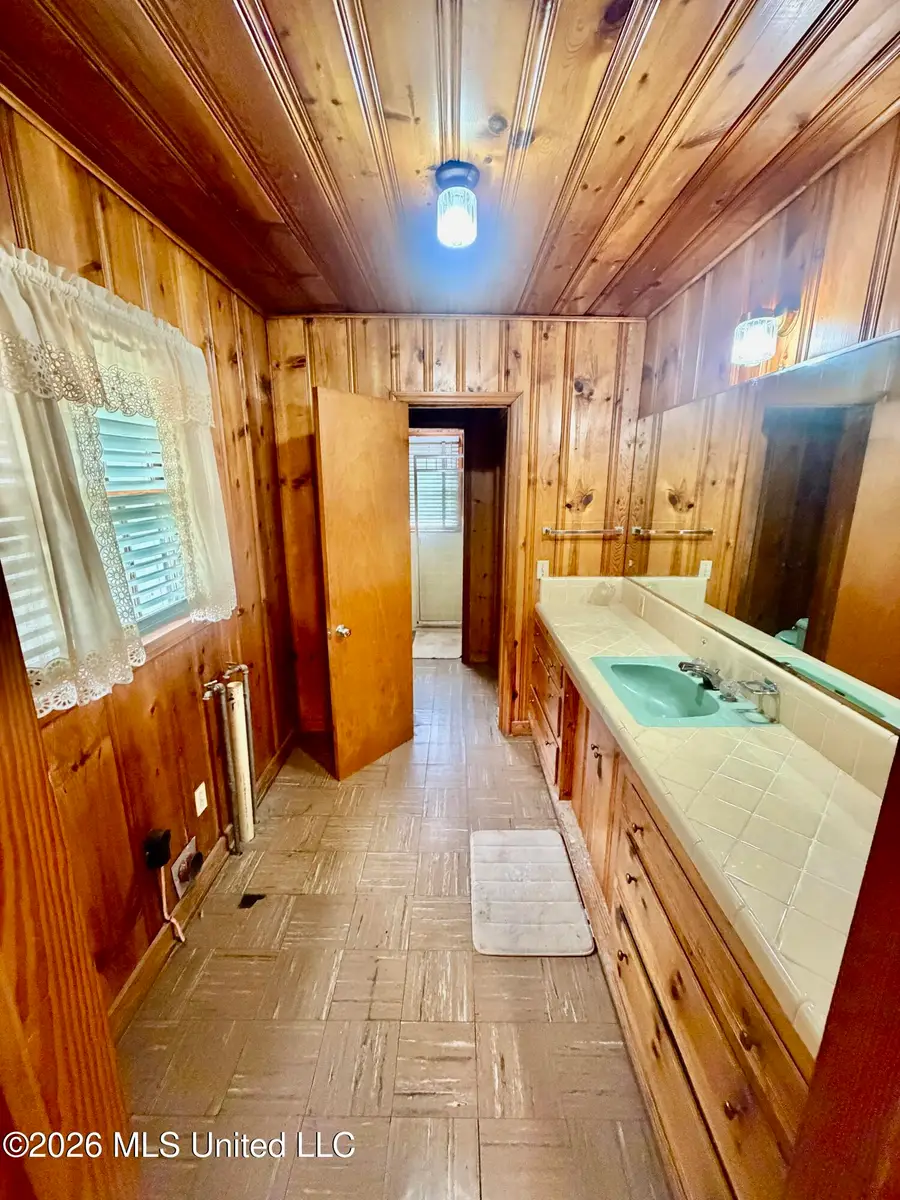 405 Preston Street, Benoit, MS 38725 - #2