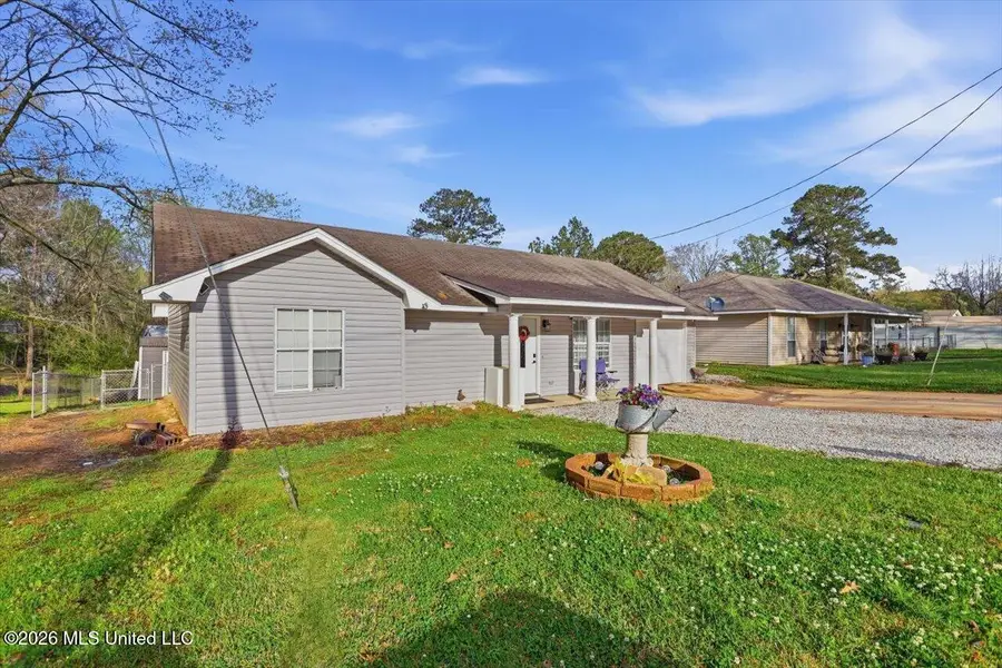 137 Short Street, Richland, MS 39218 - #2