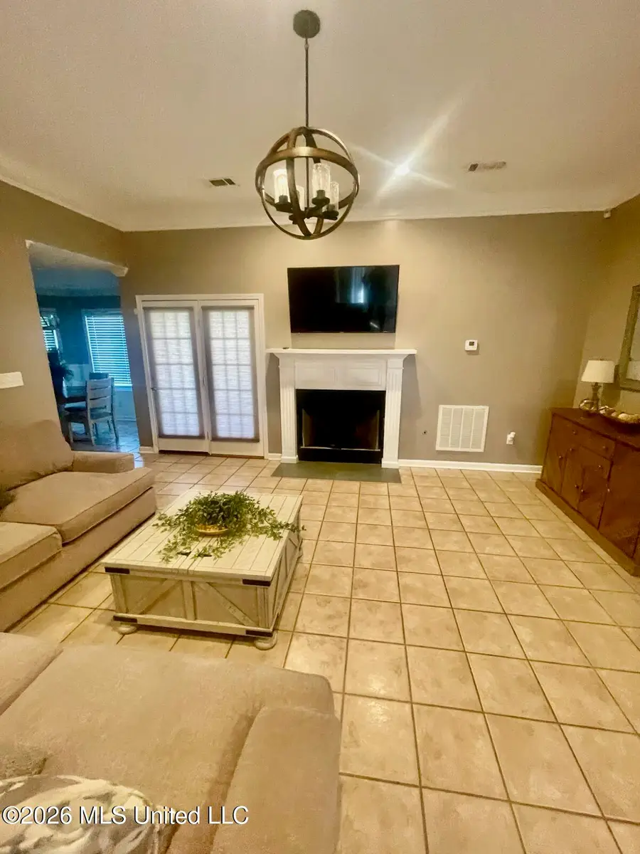 1573 Alden Lane, Greenville, MS 38703 - #2