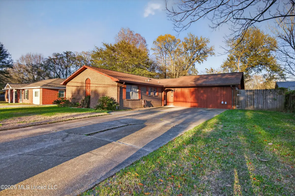 109 Stennis Avenue, Ocean Springs, MS 39564 - #1