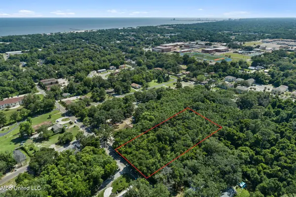 649 Tegarden Road, Gulfport, MS 39507