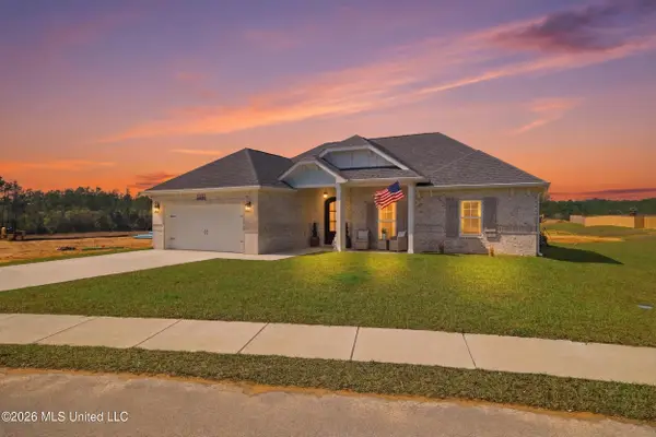 13601 Winterberry Drive, Biloxi, MS 39532