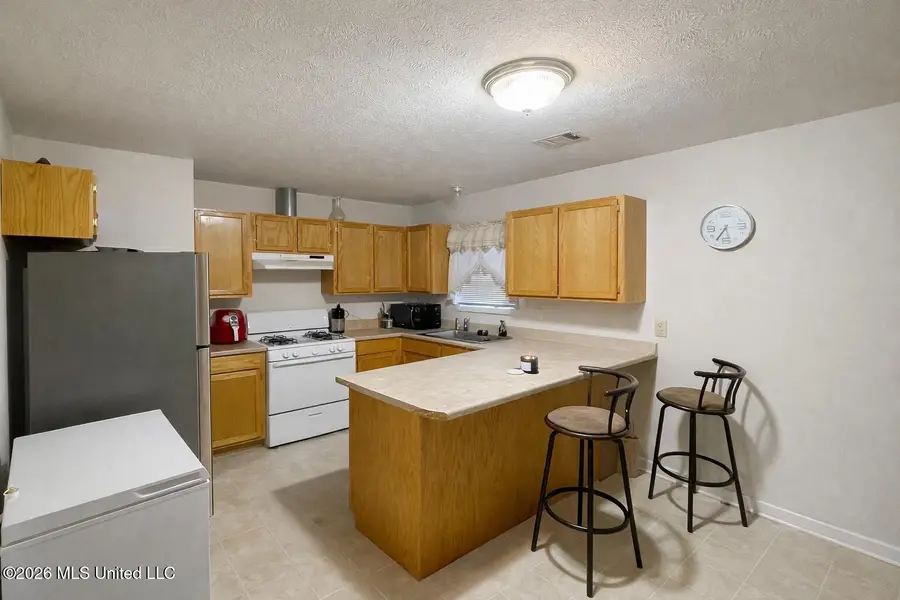 526 W Porter Street, Jackson, MS 39204 - #3