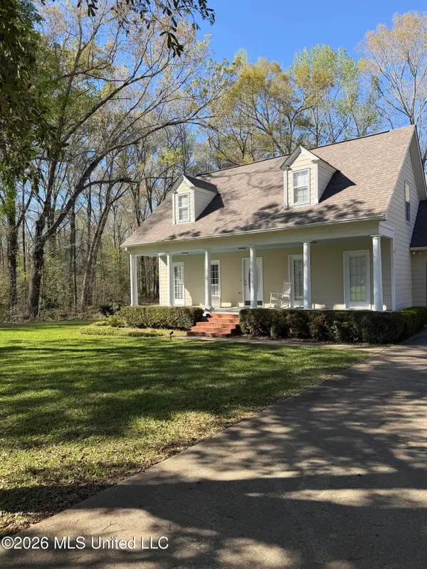 5 Windsong Court, Natchez, MS 39120