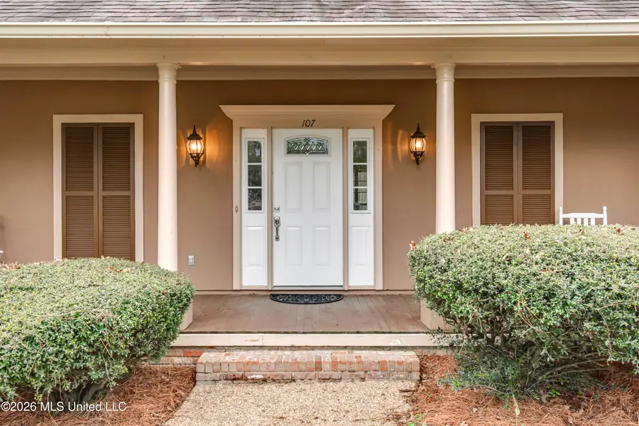 107 Newport Circle, Clinton, MS 39056 - #3