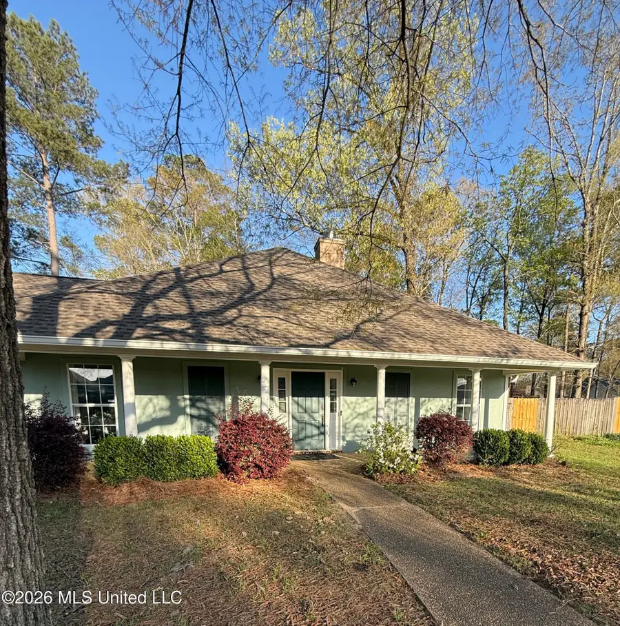 10 Estates Drive, Flowood, MS 39232 - #2