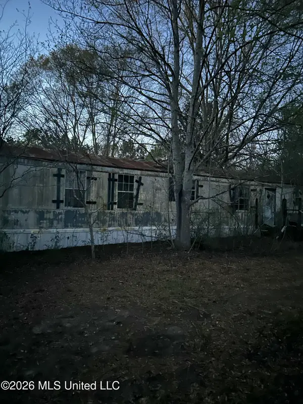 21438 Mcdowell Road, Saucier, MS 39574