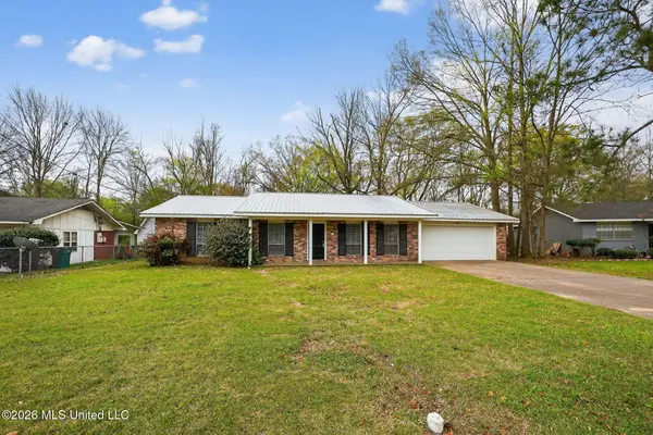 1027 Autumn Street, Jackson, MS 39212