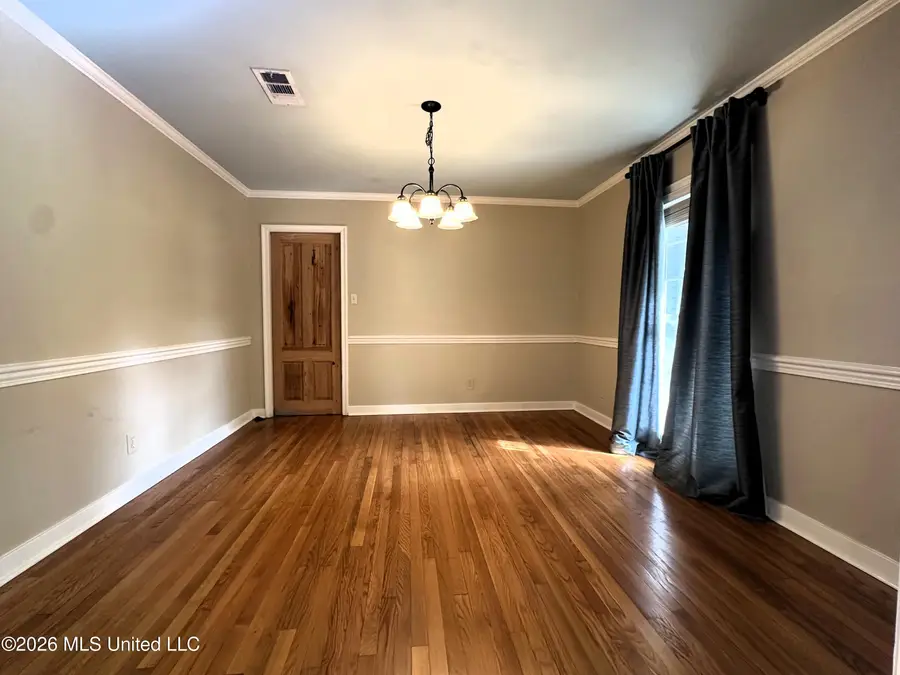 4233 Brussels Drive, Jackson, MS 39211 - #3