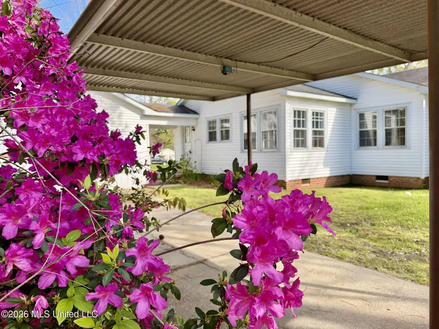 401 Kimball Avenue, Hattiesburg, MS 39401 - #3
