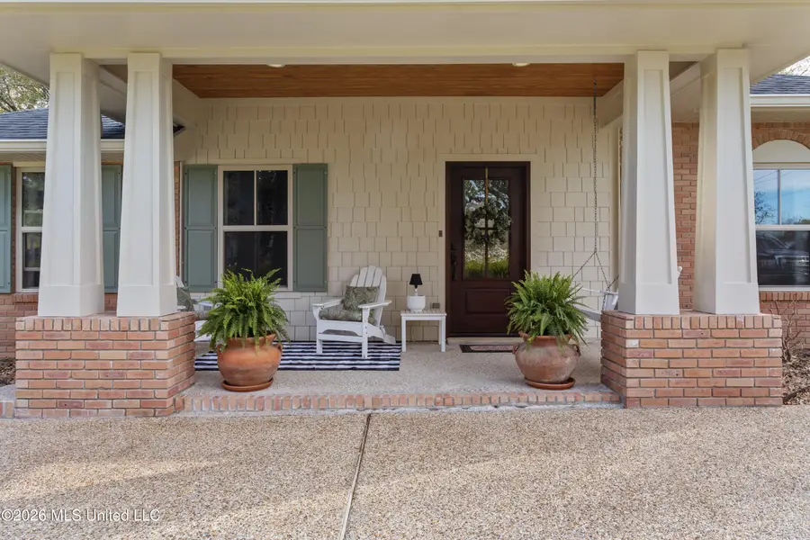 1402 Calhoun Street, Ocean Springs, MS 39564 - #3
