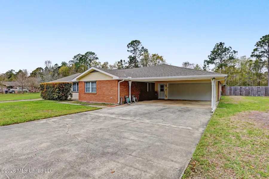 123 Espana Park Drive, Waveland, MS 39576 - #2