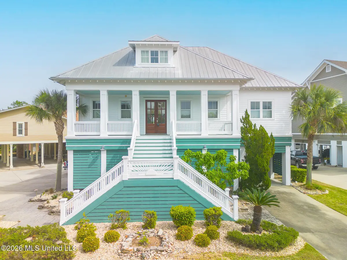 66 Bayou Circle, Gulfport, MS 39507 - #1