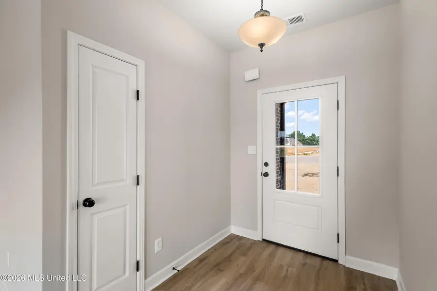 13830 Wesley Banks Boulevard, Olive Branch, MS 38654 - #3
