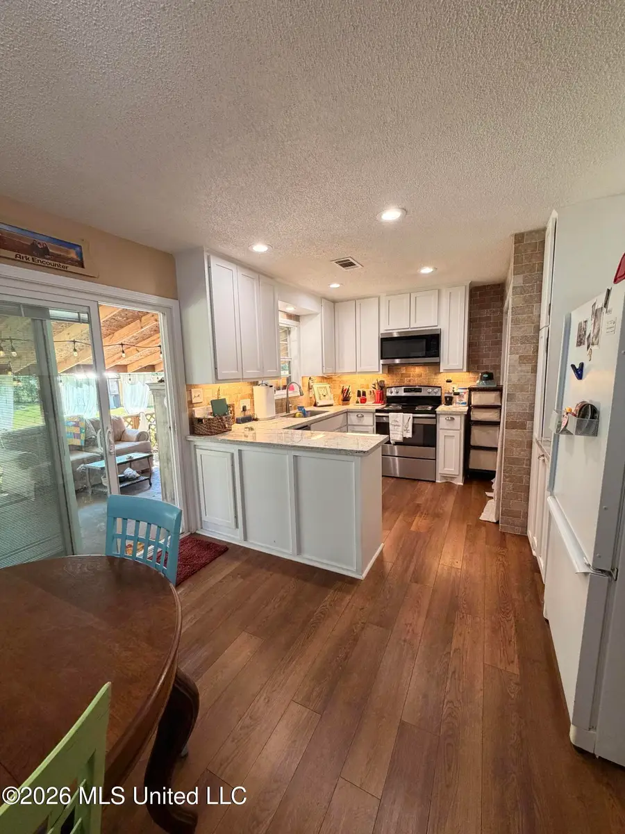 416 Gatewood Drive, Pearl, MS 39208 - #3