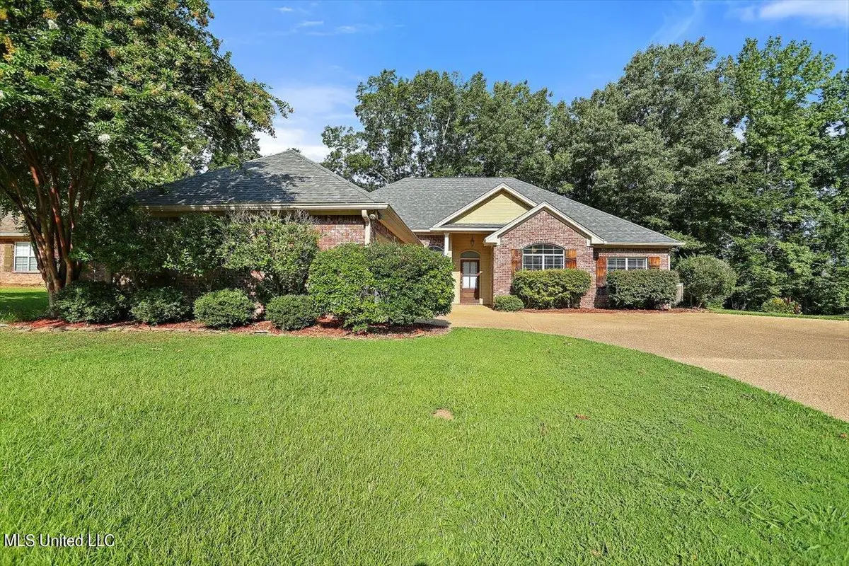 143 Navajo Circle, Clinton, MS 39056 - #1