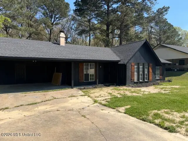 144 Thousand Oaks Circle, Jackson, MS 39212 - #2