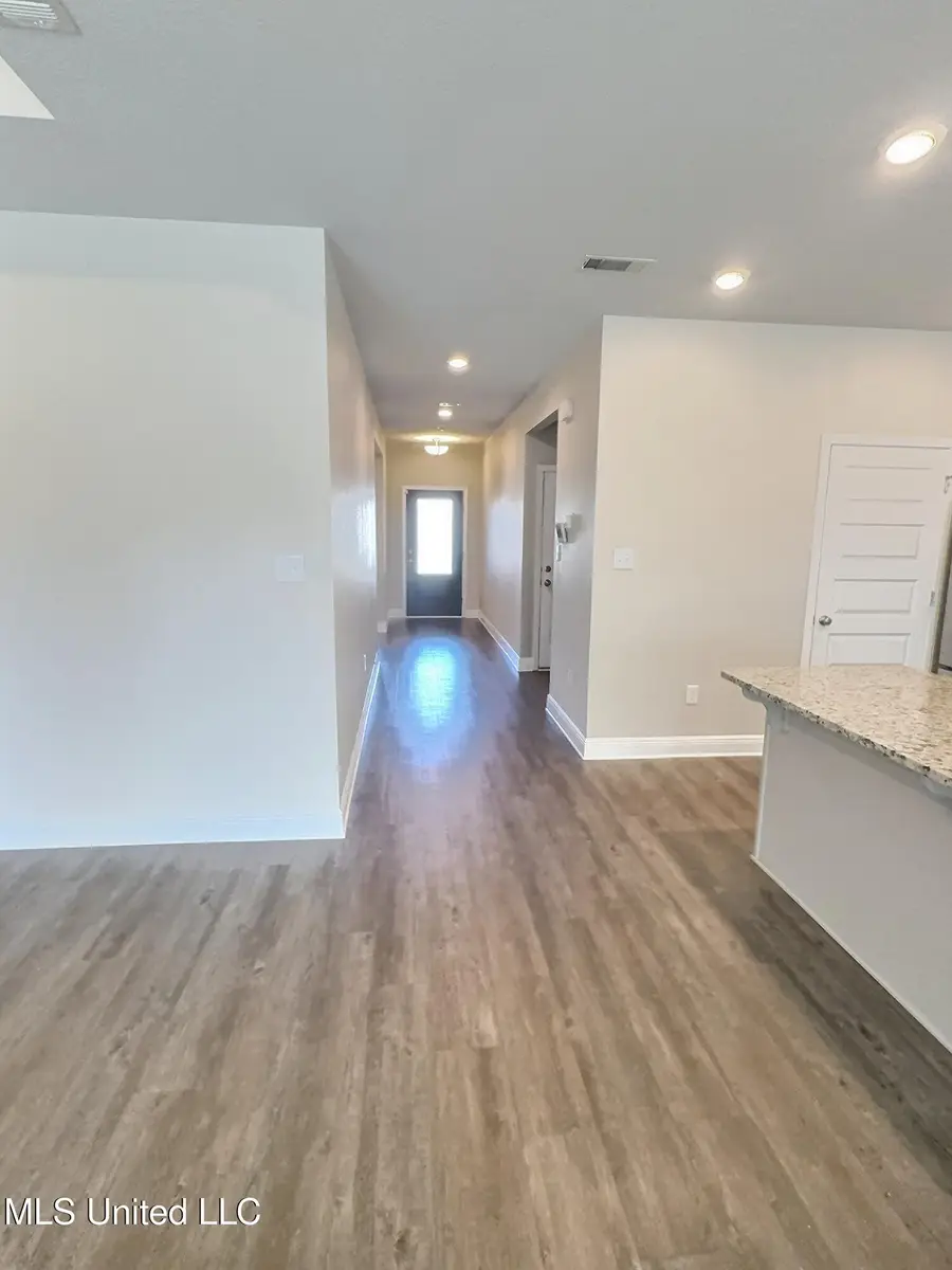 7320 Shearwater Way, Ocean Springs, MS 39564 - #3