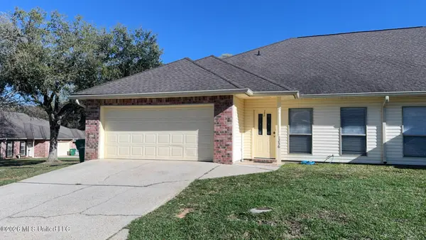 1256 Kapalama Way, Diamondhead, MS 39525