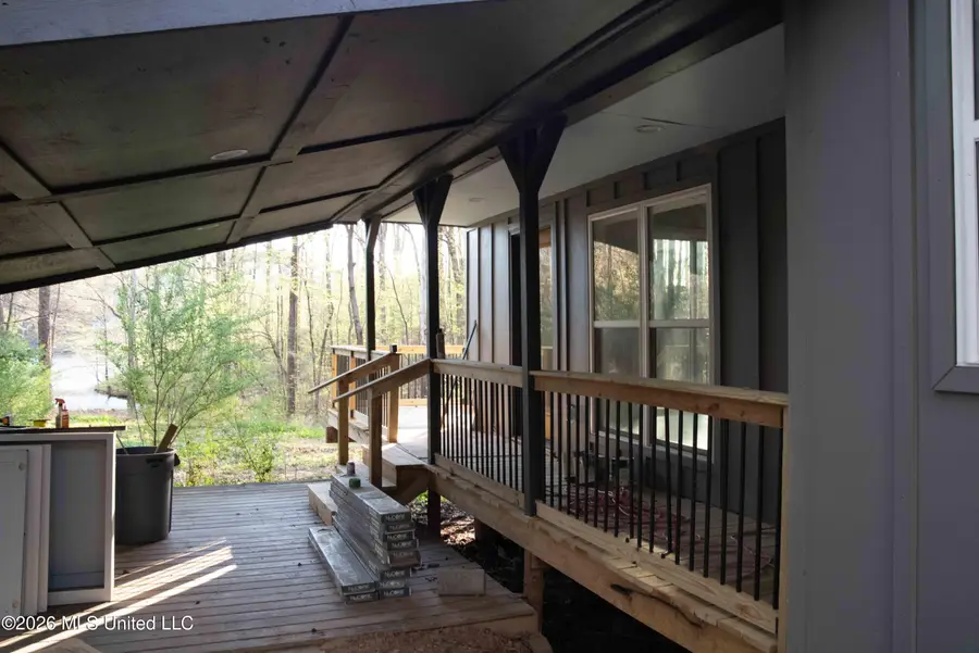 5024 Hilo Drive, Nesbit, MS 38651 - #3