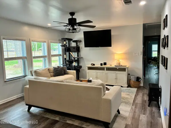 1203 NE Field Lark Lane, Brookhaven, MS 39601