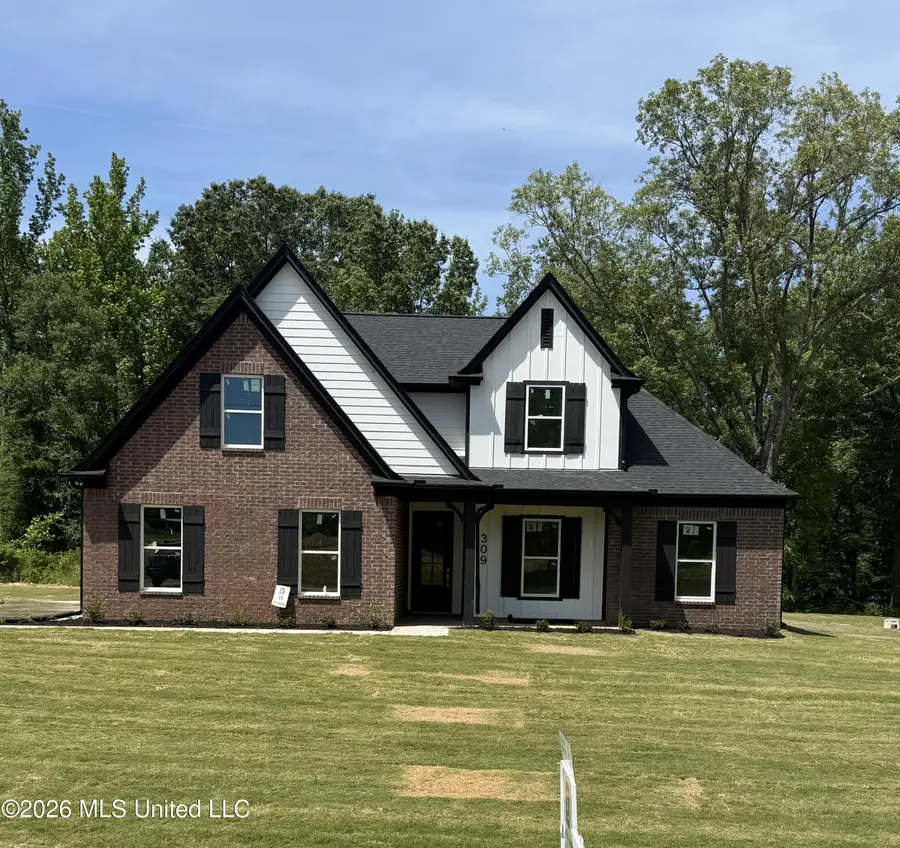 309 Centerline Roper Lp, Byhalia, MS 38611 - #2
