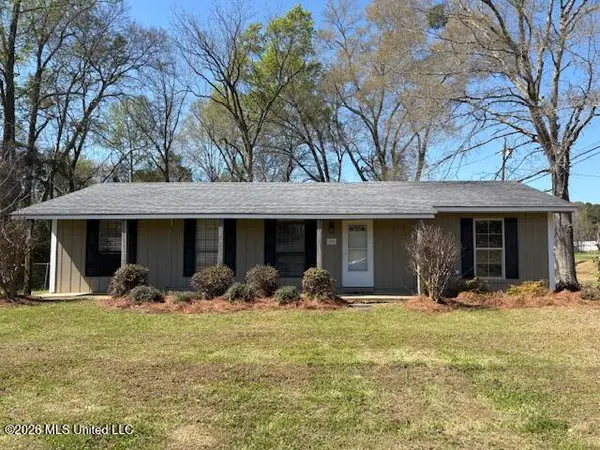 386 Tom Berry Road, Mendenhall, MS 39114