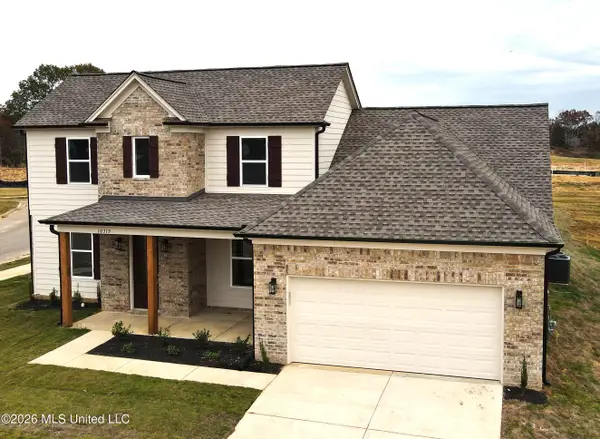 161 Centerline Roper Loop, Byhalia, MS 38611