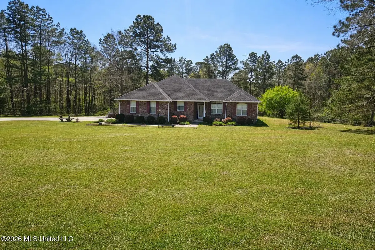 173 Providence Church Road, Collins, MS 39428 - #1