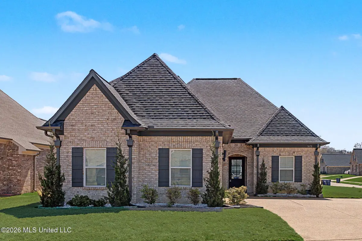 5175 Watson View Drive, Nesbit, MS 38651 - #1