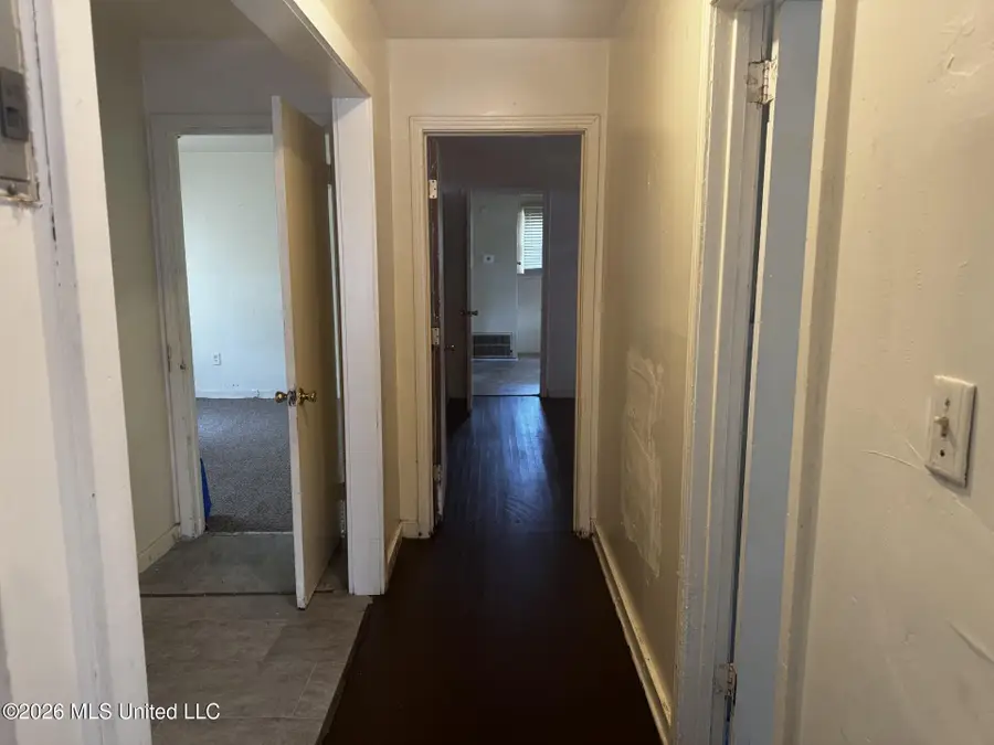 933 Randall Street, Jackson, MS 39203 - #3