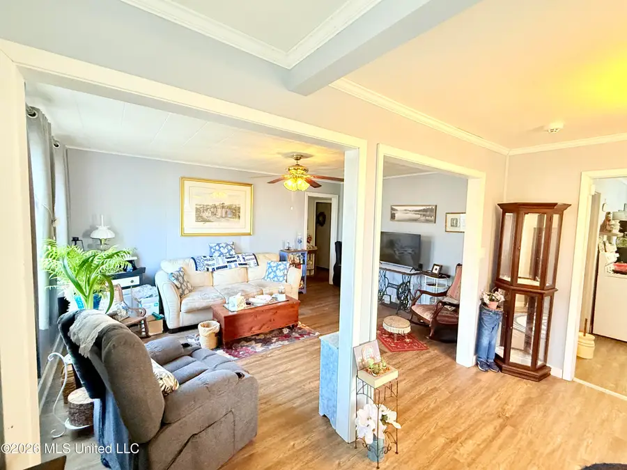 2221 Long Street, Grenada, MS 38901 - #3