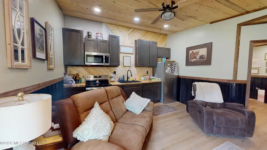 545 W Highway 30 Highway, Baldwyn, MS 38824 - #3