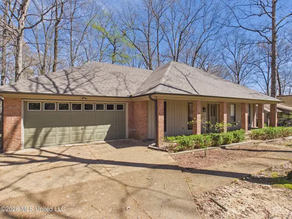 2380 Geneva Drive, Nesbit, MS 38651