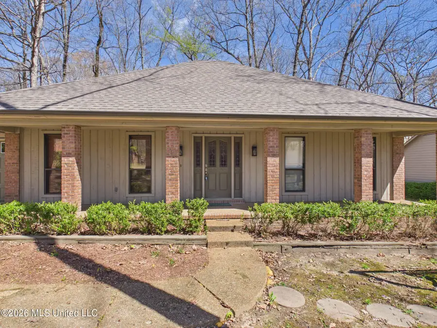 2380 Geneva Drive, Nesbit, MS 38651 - #2