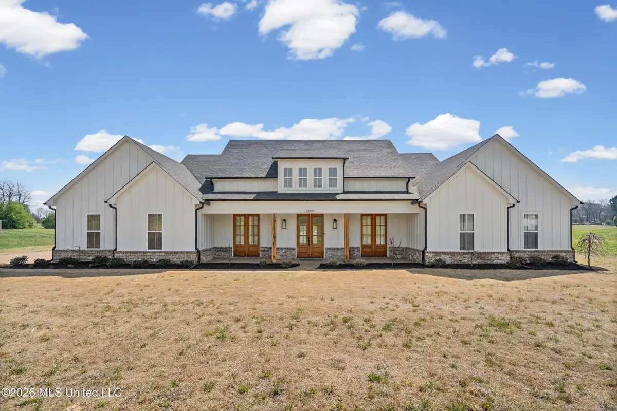 13889 E Fairview Road, Byhalia, MS 38611 - #1