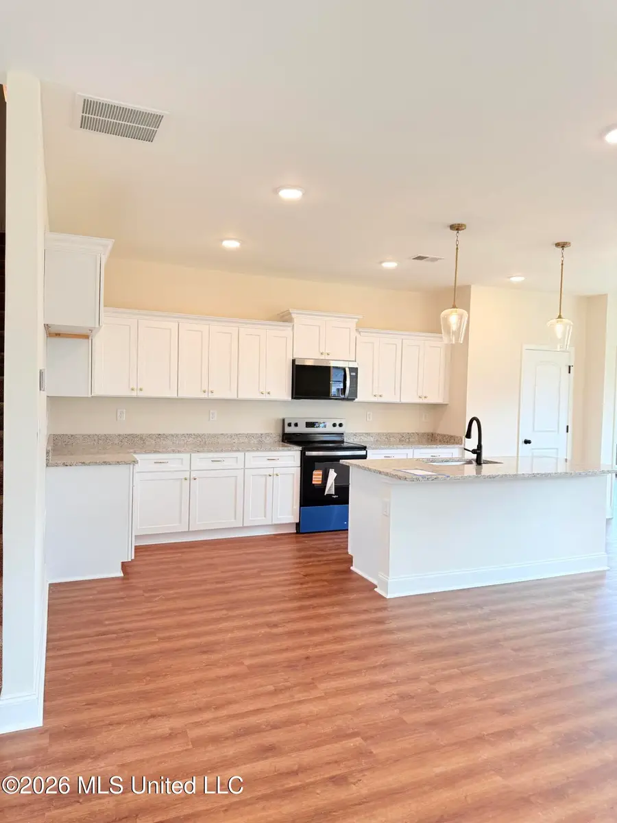 6057 E River Birch Road, Walls, MS 38680 - #2