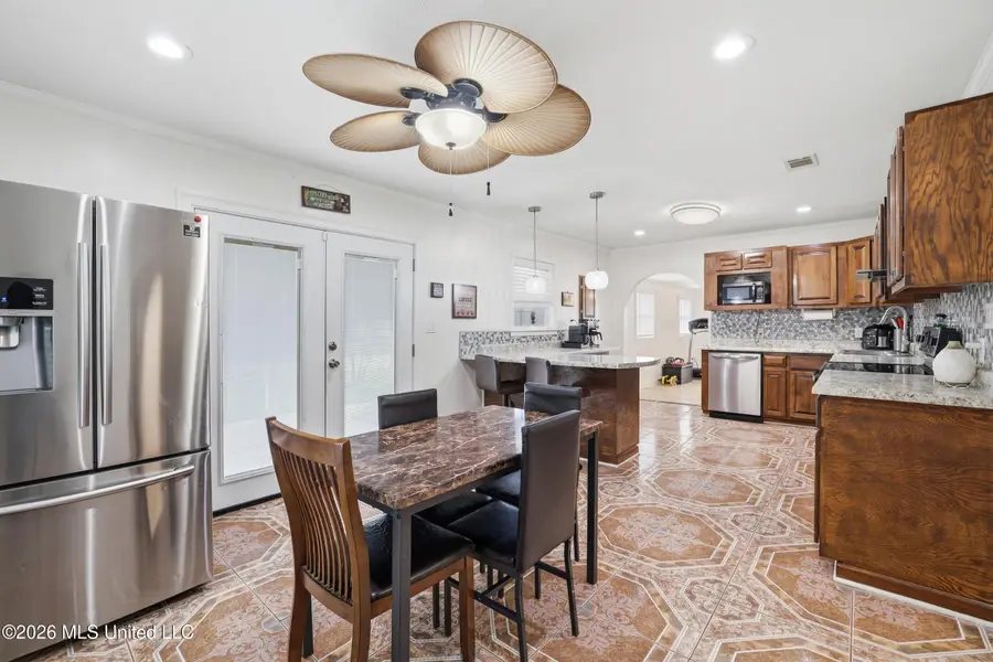 402 Eighth Street, Long Beach, MS 39560 - #2