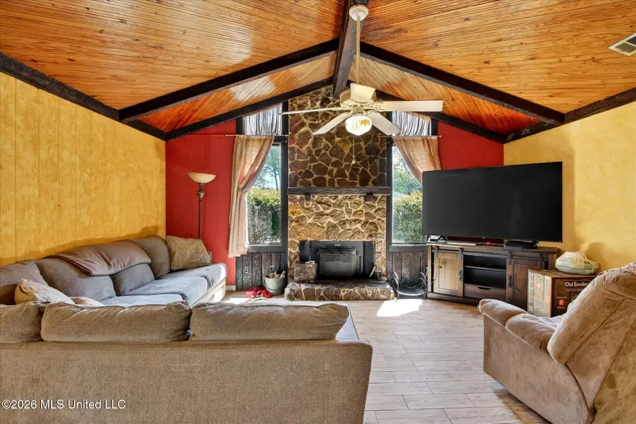 2003 Ray Avenue, Pascagoula, MS 39567 - #2