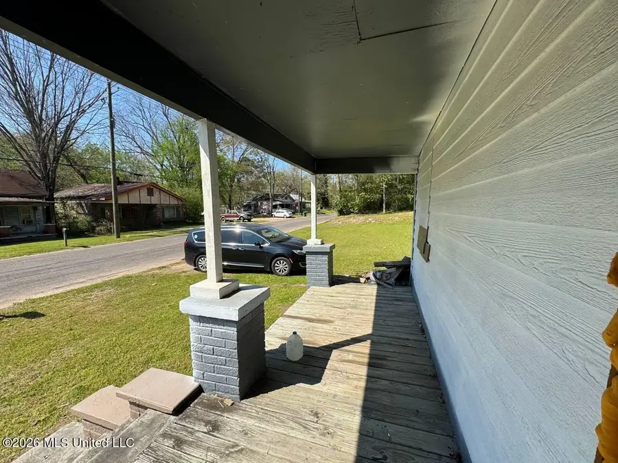 1904 10th Avenue, Meridian, MS 39301 - #2