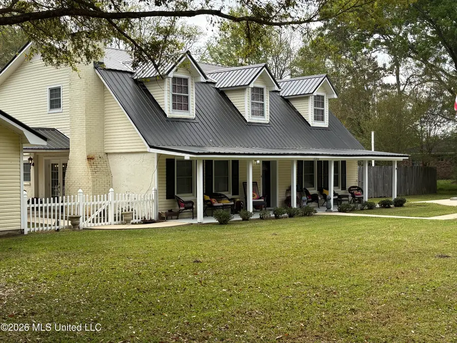 13704 Coleman Street, Moss Point, MS 39562 - #2