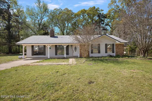 2081 Johnston Road, Benton, MS 39039