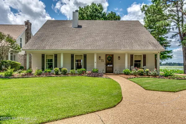 12 Eagles Point, Brandon, MS 39047