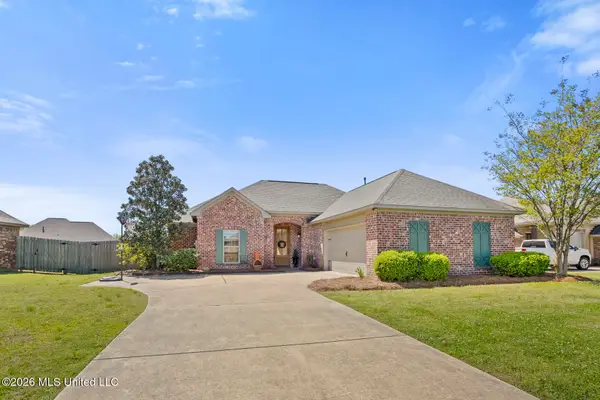 200 Lakeway Drive, Gluckstadt, MS 39110