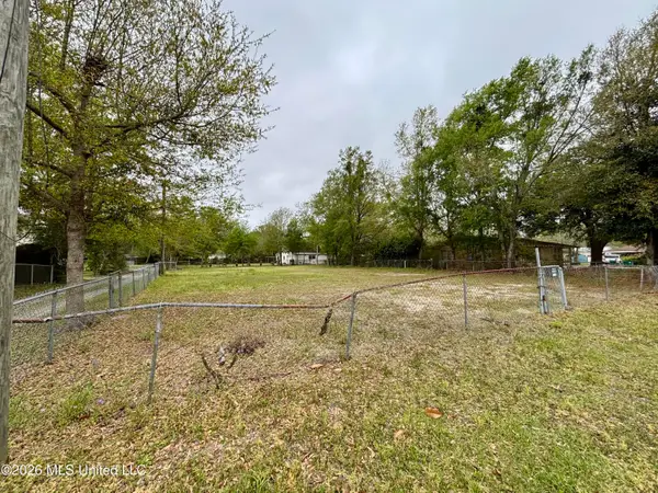 3907 18th Street, Gulfport, MS 39501