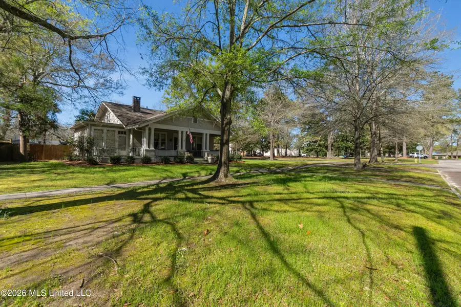 410 4th Avenue, Hattiesburg, MS 39401 - #3