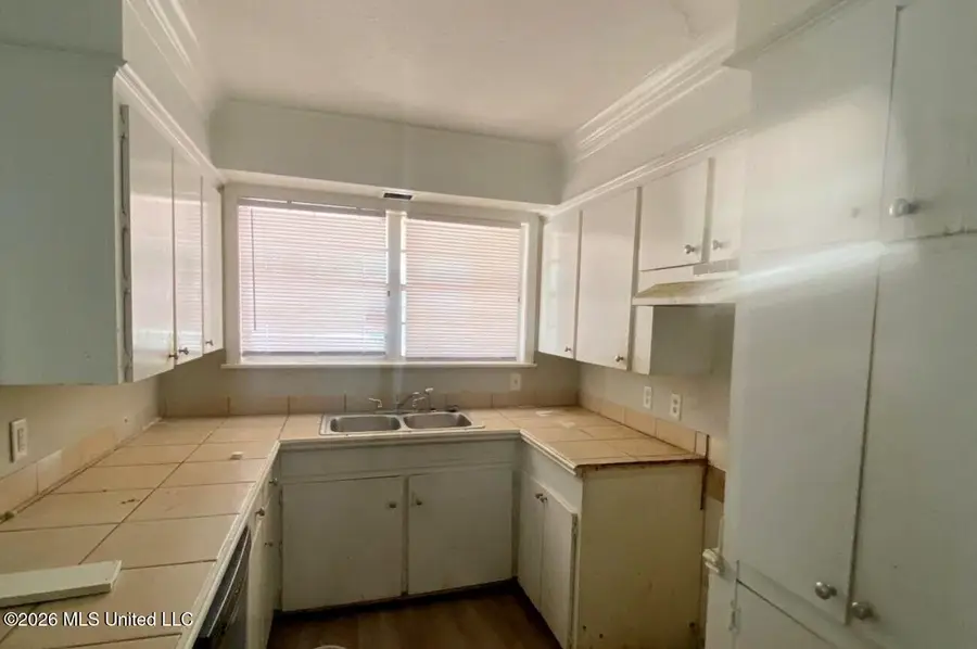 1955 Ventura Drive, Jackson, MS 39204 - #2