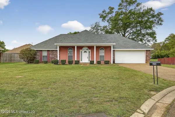 610 Ridge Place, Byram, MS 39272