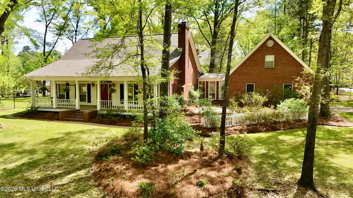 10 Charleston Avenue, Clinton, MS 39056 - #1